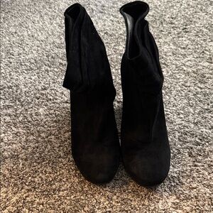 Chinese Laundry by Kristin Cavallari Black Suede Boot - Size 8.5